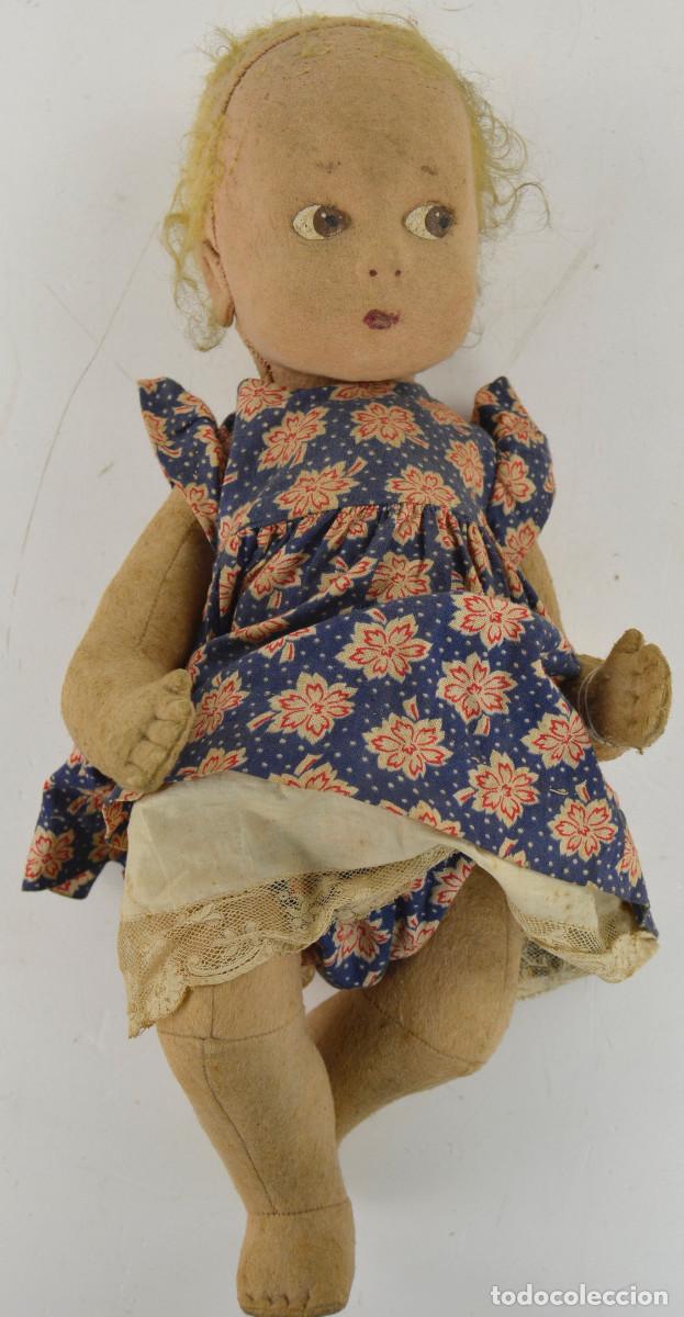 Mu&ntilde;ecas extranjeras: Mu&ntilde;eca de trapo, 1900s, sin marca aparente. - Foto 2