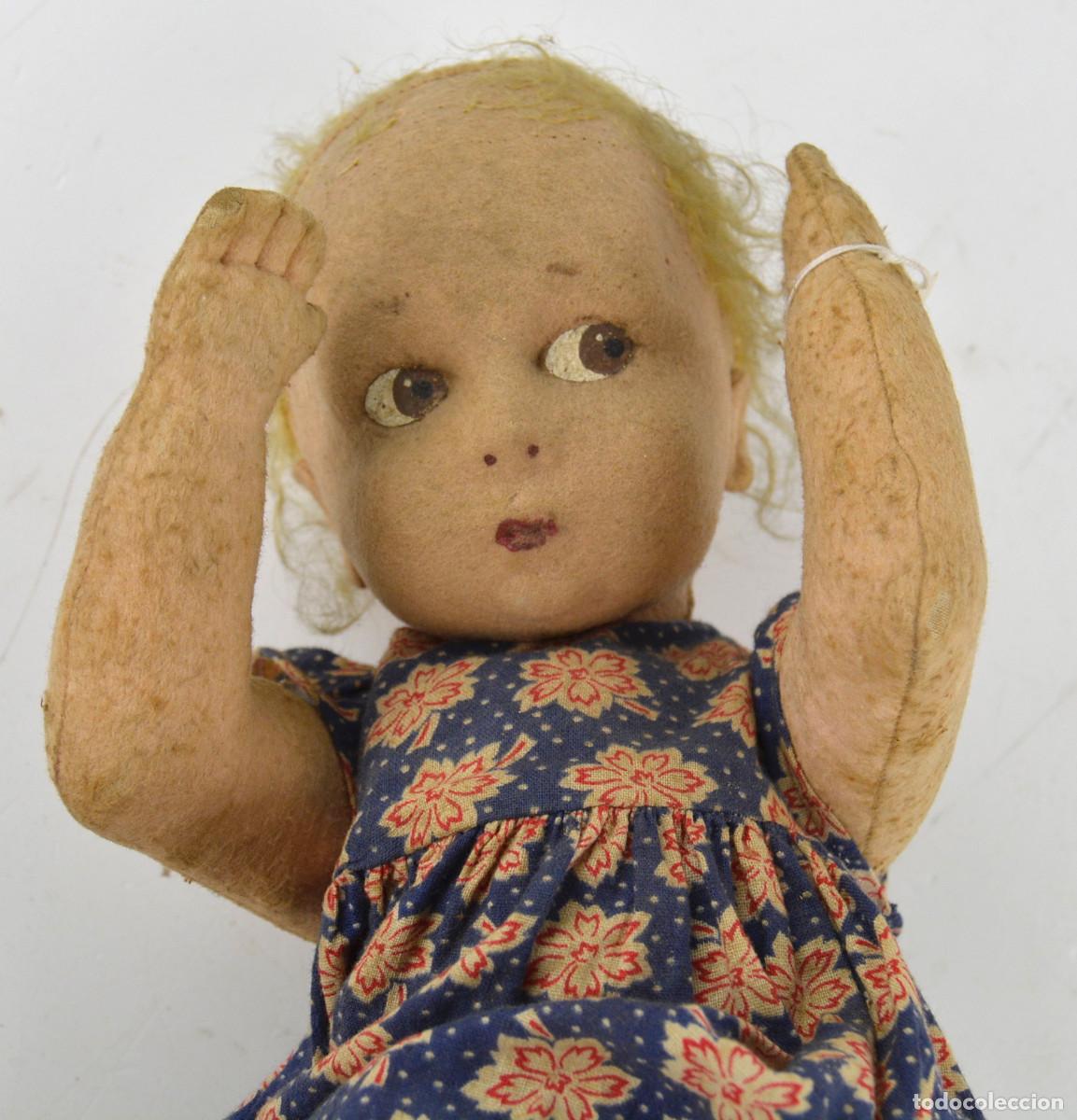 Mu&ntilde;ecas extranjeras: Mu&ntilde;eca de trapo, 1900s, sin marca aparente. - Foto 7