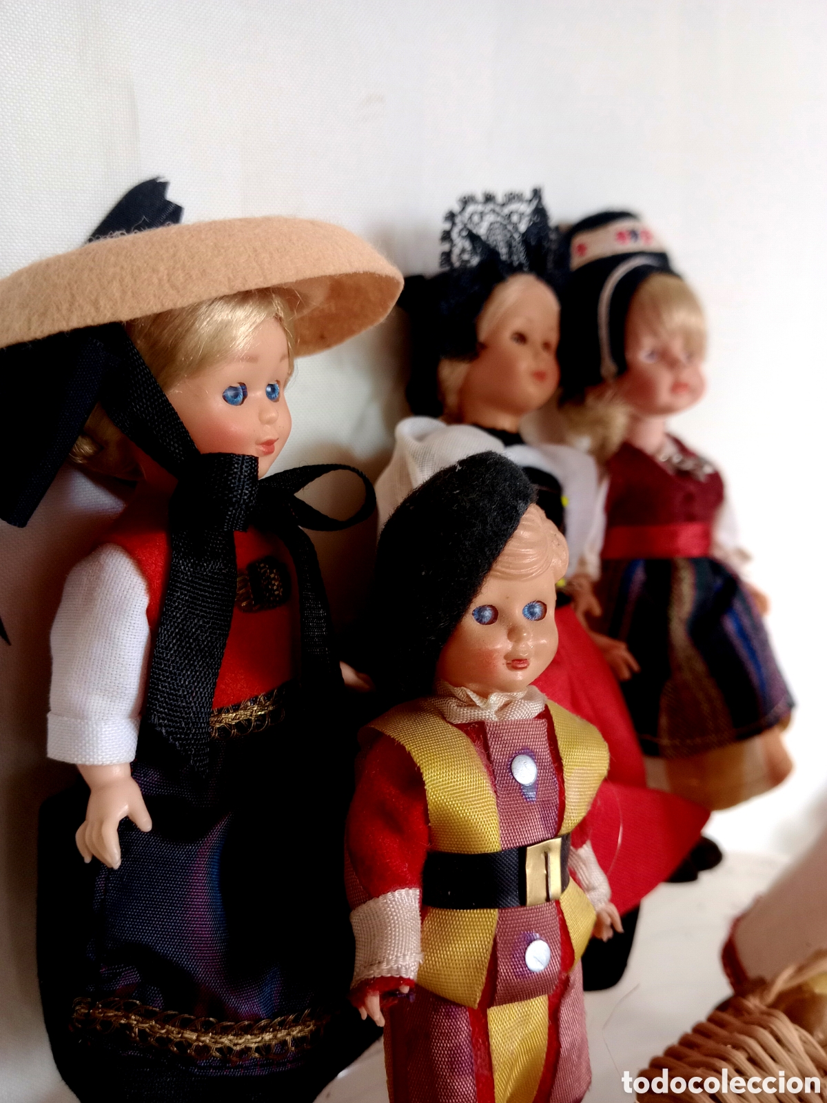 Mu&ntilde;ecas extranjeras: Lote de 8 mu&ntilde;ecas antiguas - Foto 6