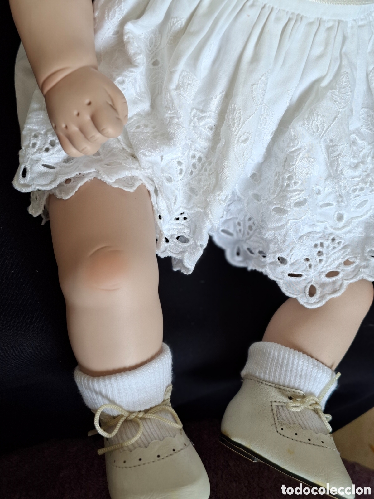 Mu&ntilde;ecas extranjeras: Mu&ntilde;eca de porcelana marca Artisan (edicion limitada) - Foto 5