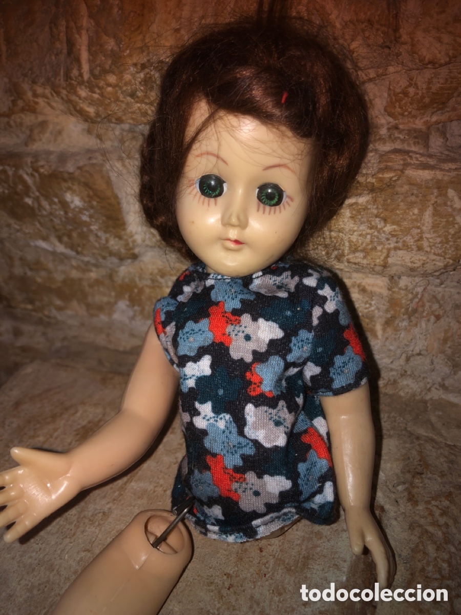 Mu&ntilde;ecas extranjeras: Mu&ntilde;eca antigua incompleta - Foto 1