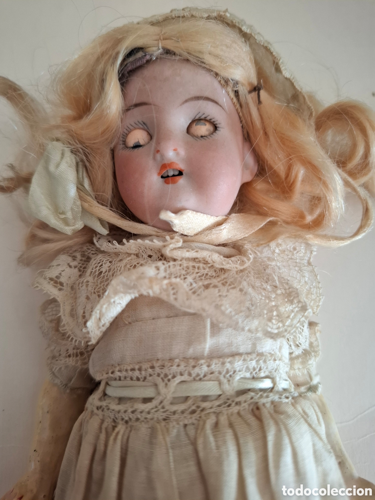 Mu&ntilde;ecas extranjeras: RARA y curiosa MU&Ntilde;ECA ANTIGUA - Foto 4