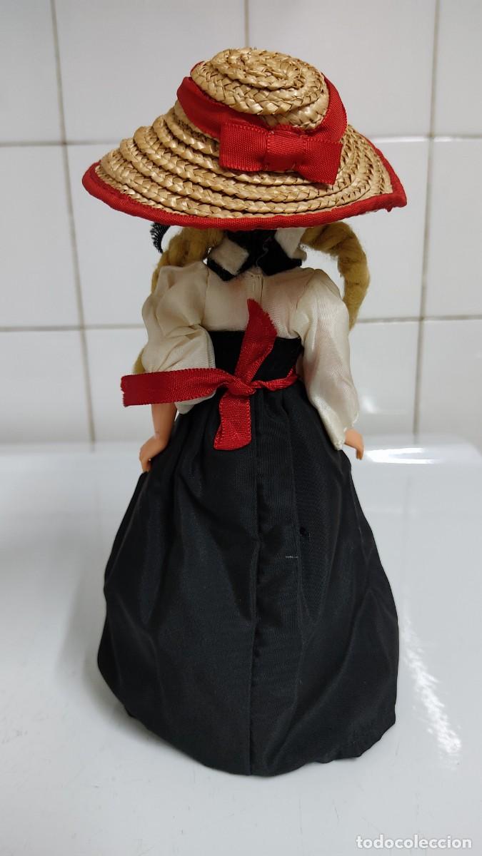 Mu&ntilde;ecas extranjeras: Lote de mu&ntilde;ecas vintage - Foto 9