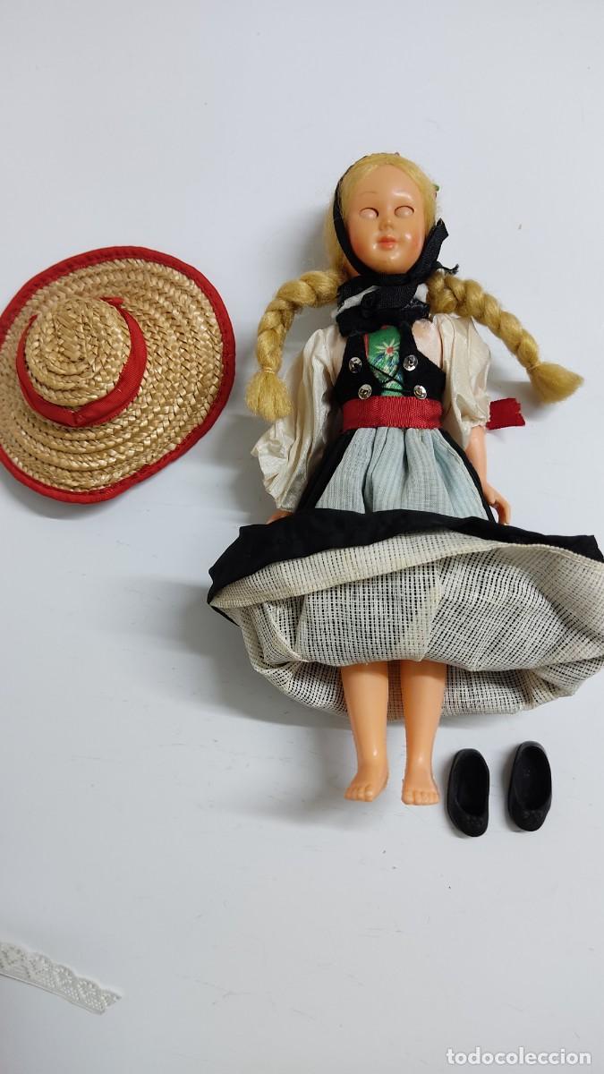 Mu&ntilde;ecas extranjeras: Lote de mu&ntilde;ecas vintage - Foto 10