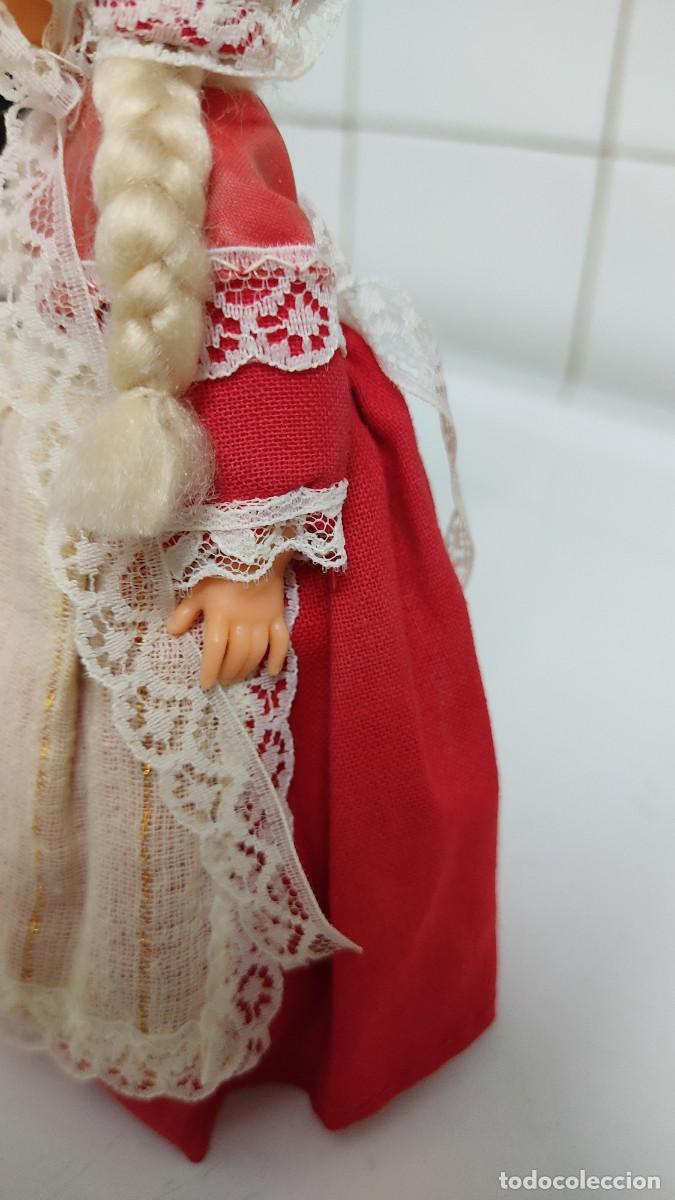 Mu&ntilde;ecas extranjeras: Lote de mu&ntilde;ecas vintage - Foto 15