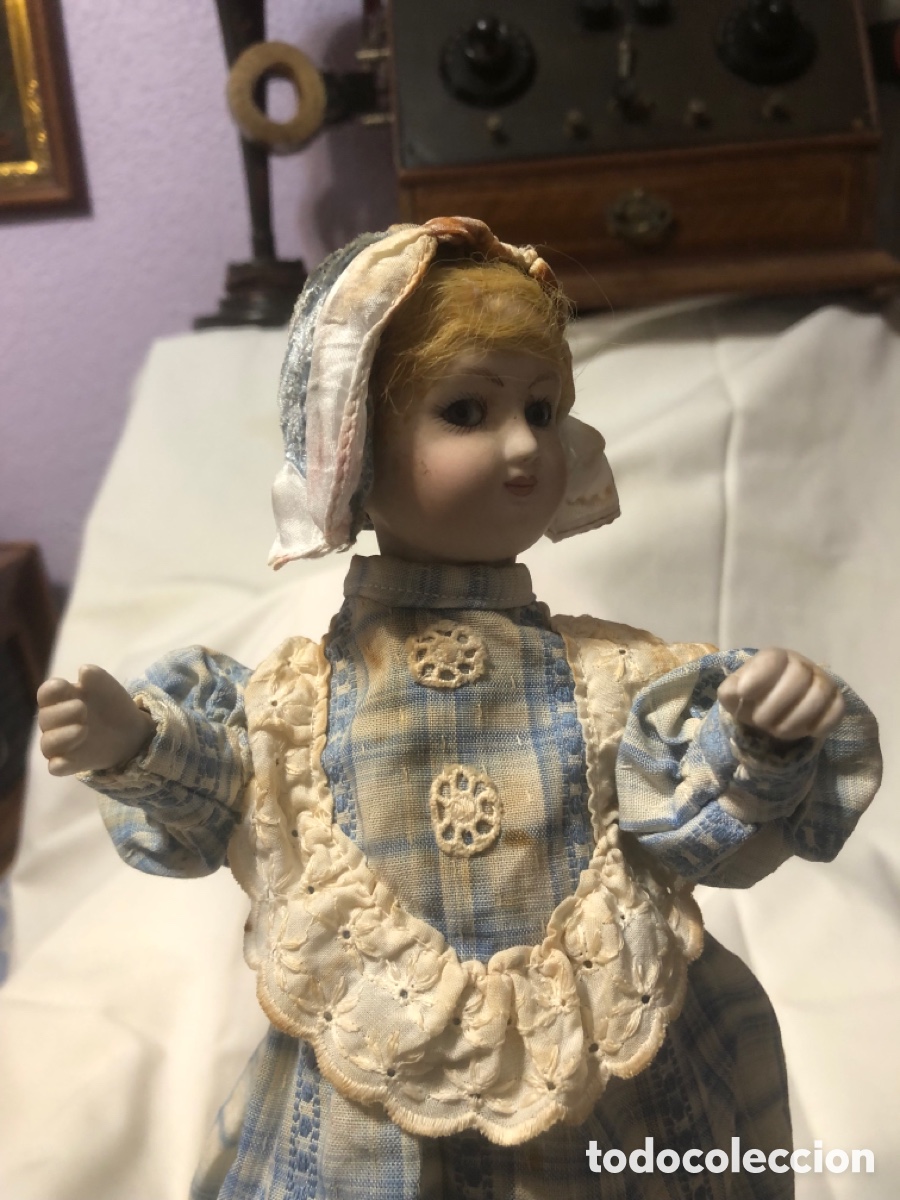 Mu&ntilde;ecas extranjeras: Mu&ntilde;eca aut&oacute;mata funcionando - Foto 2