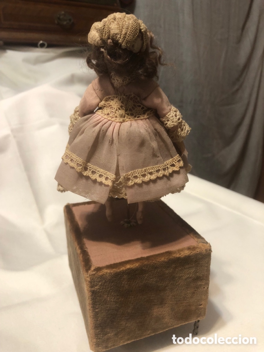 Mu&ntilde;ecas extranjeras: Mu&ntilde;eca aut&oacute;mata bailarina funcionando - Foto 4