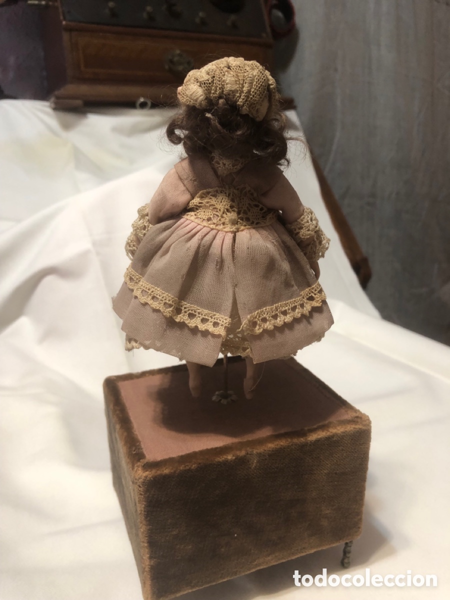 Mu&ntilde;ecas extranjeras: Mu&ntilde;eca aut&oacute;mata bailarina funcionando - Foto 12