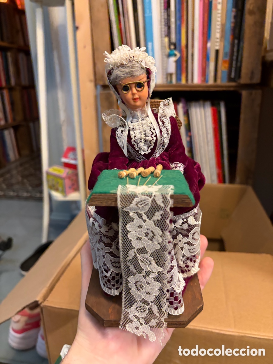 Mu&ntilde;ecas extranjeras: Mu&ntilde;eca antigua rubbrecht costurera 20 cm