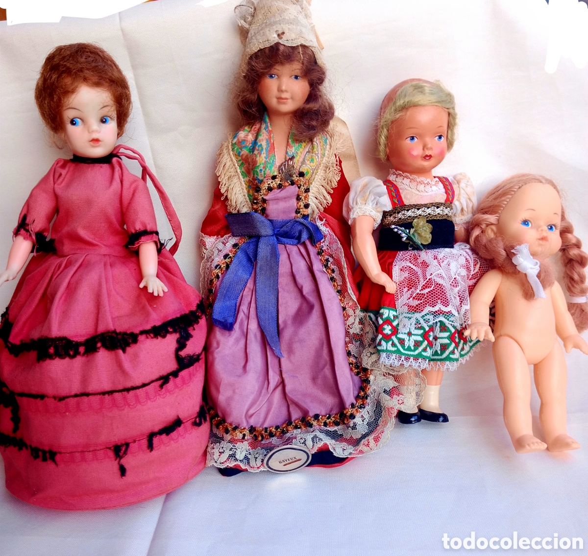 Mu&ntilde;ecas extranjeras: Lote de mu&ntilde;ecas antiguas - Foto 1