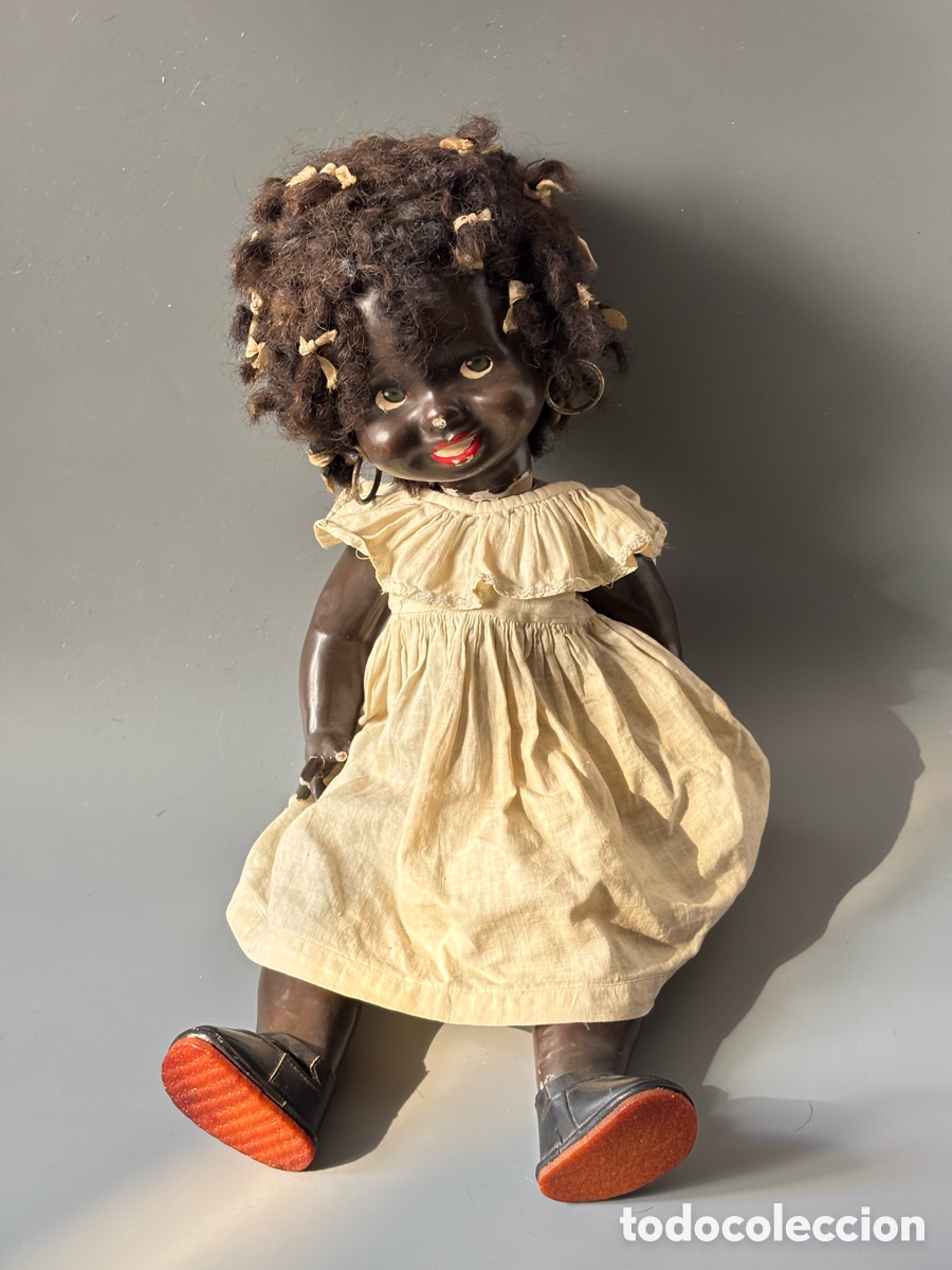 Bonecas Internacionais: Antigua mu&ntilde;eca negra con llor&oacute;n (1940-50)