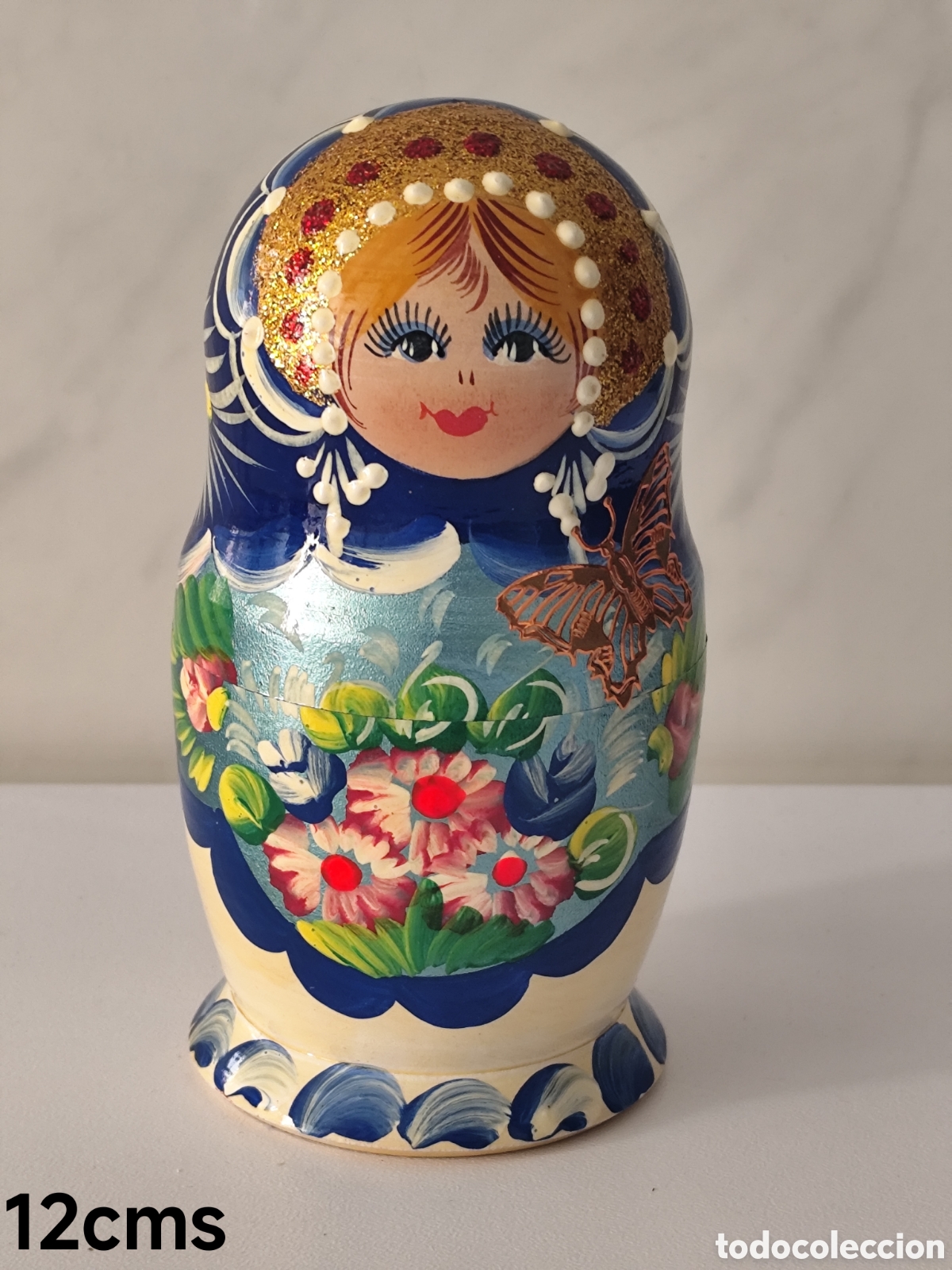 Mu&ntilde;ecas extranjeras: Conjunto de Matrioskas rusas tradicionales - 5 piezas - de madera pintada