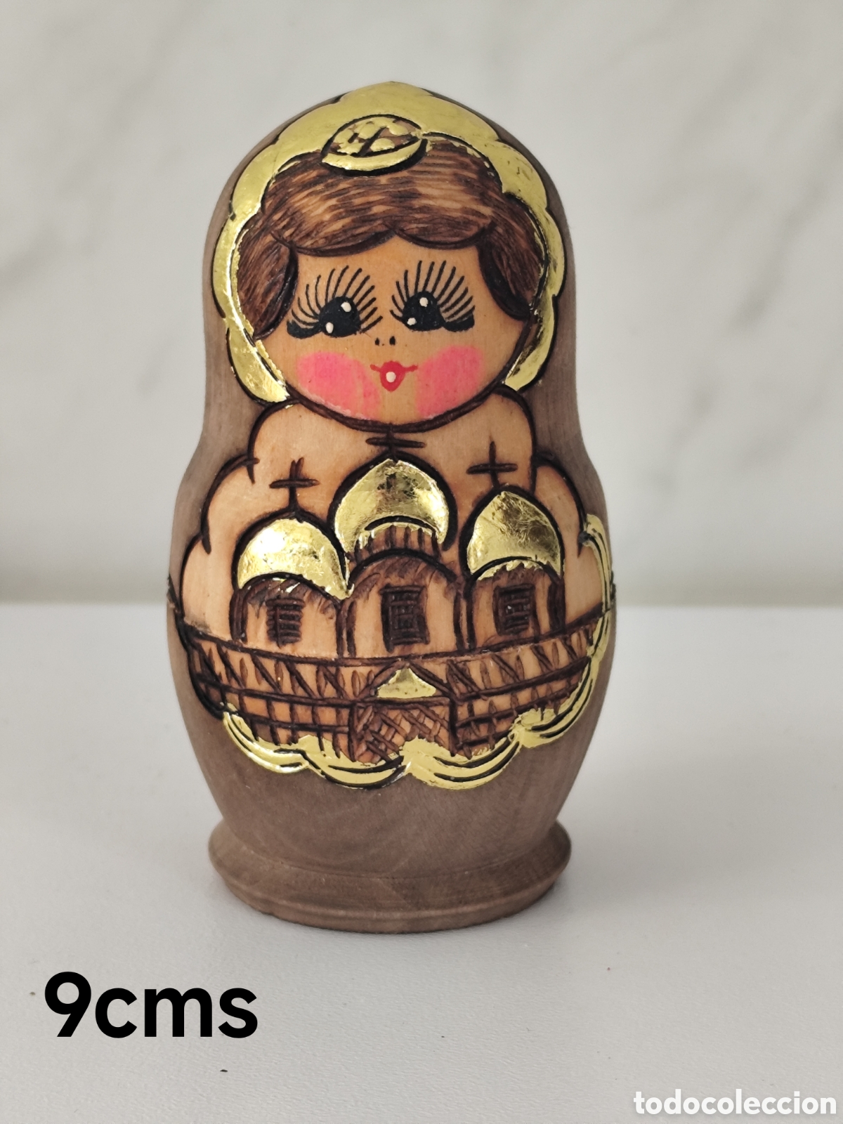 Mu&ntilde;ecas extranjeras: Conjunto de Matrioskas rusas tradicionales - 5 piezas - de madera pintada