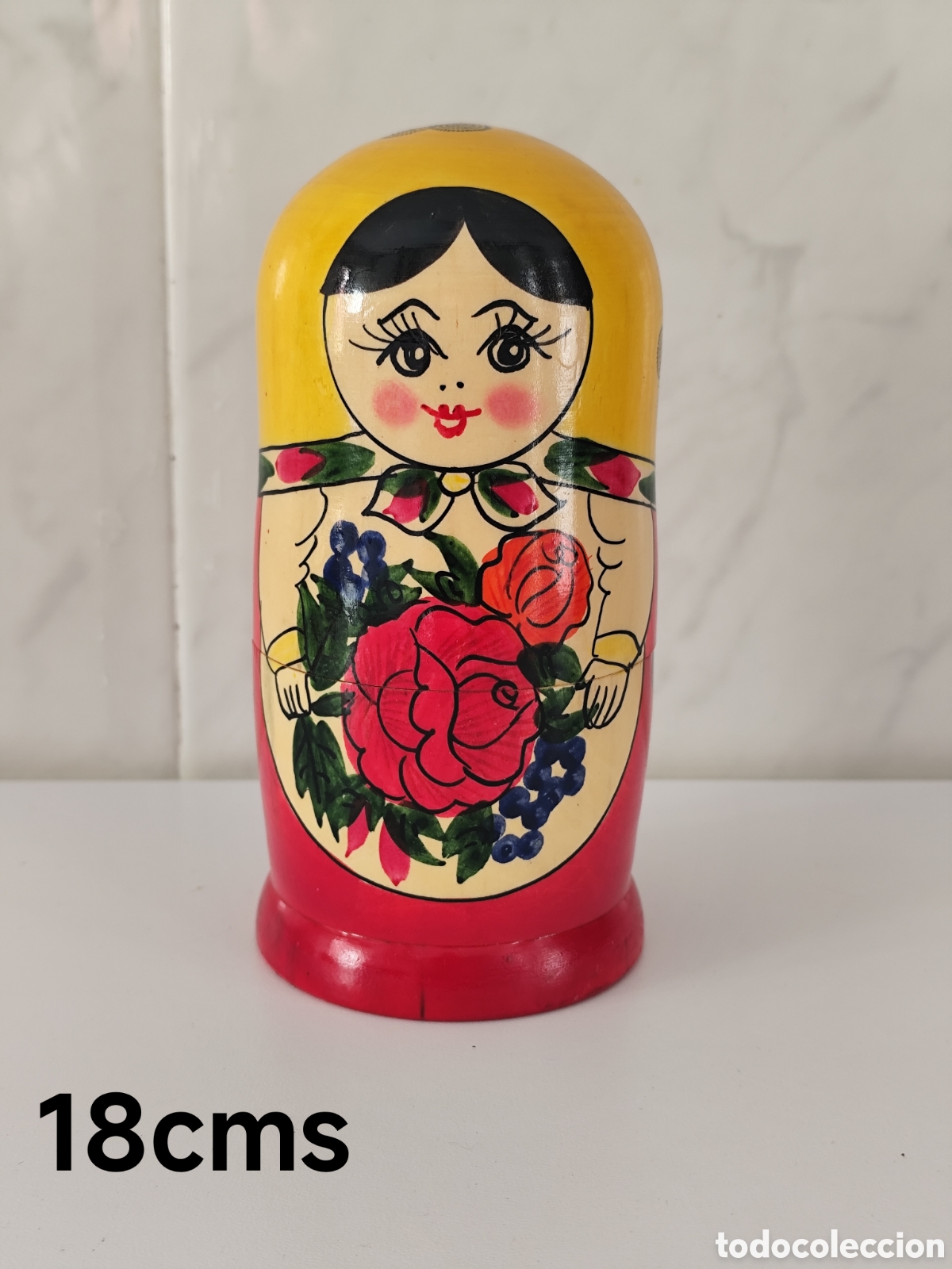 Mu&ntilde;ecas extranjeras: Conjunto de Matrioskas rusas tradicionales - 7 piezas - de madera pintada