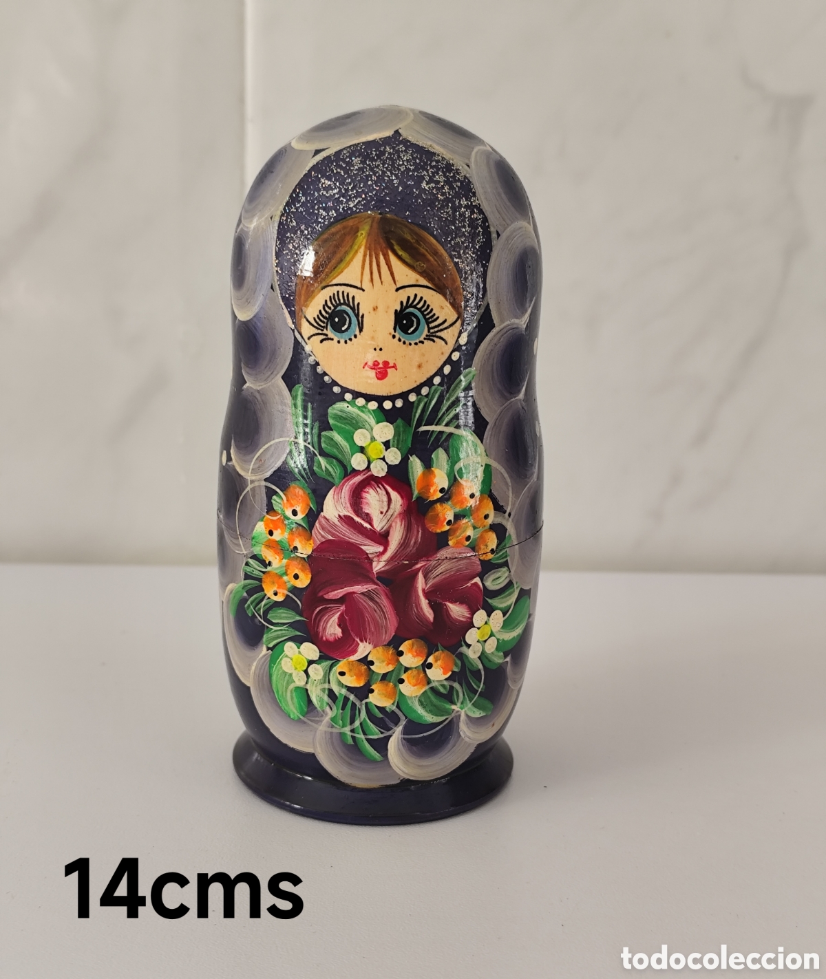 Mu&ntilde;ecas extranjeras: Conjunto de Matrioskas rusas tradicionales - 5 piezas - de madera pintada