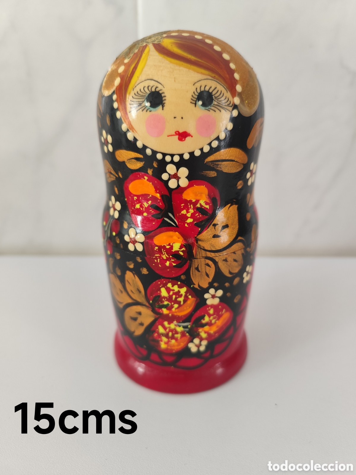 Mu&ntilde;ecas extranjeras: Conjunto de Matrioskas rusas tradicionales - 5 piezas - de madera pintada