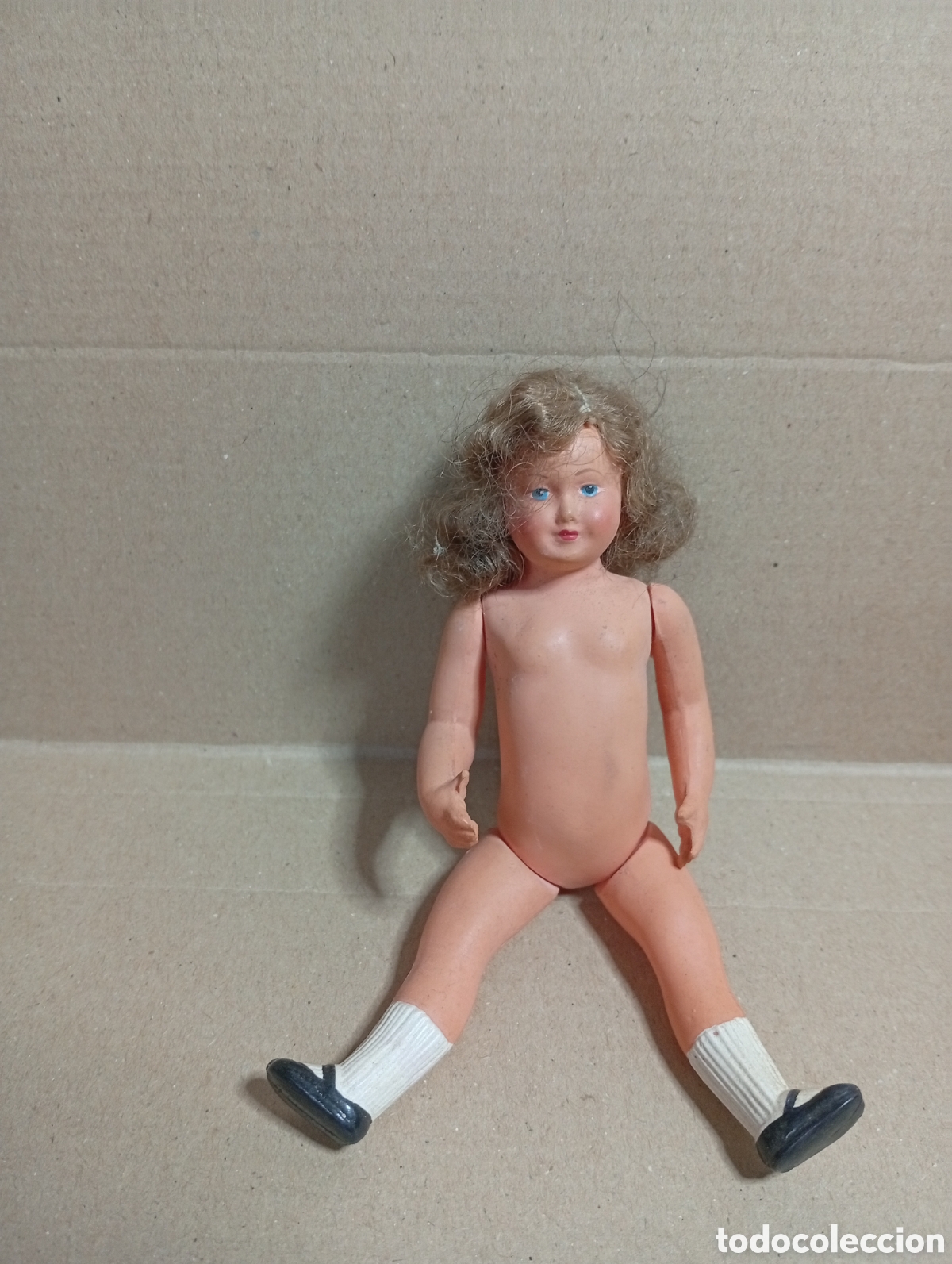Mu&ntilde;ecas extranjeras: Mu&ntilde;eca de baquelita peque&ntilde;a