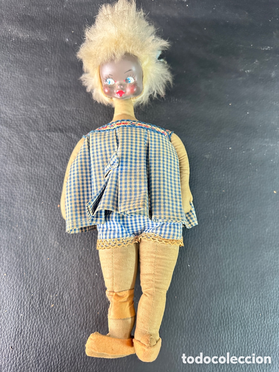 Mu&ntilde;ecas extranjeras: Mu&ntilde;eca de trapo cara pintada a mano