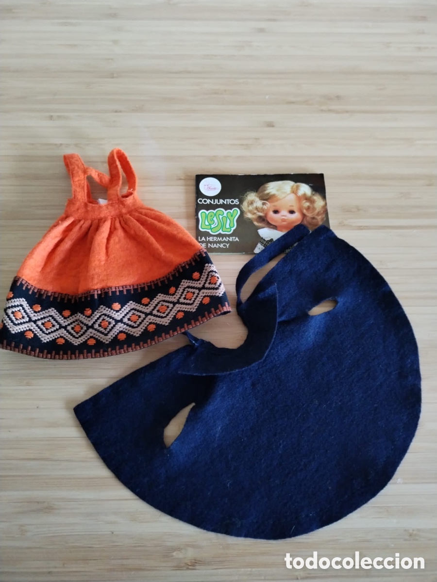 Mu&ntilde;ecas Lesly cl&aacute;sicas de colecci&oacute;n: Vestido y capa Lesly - Foto 1