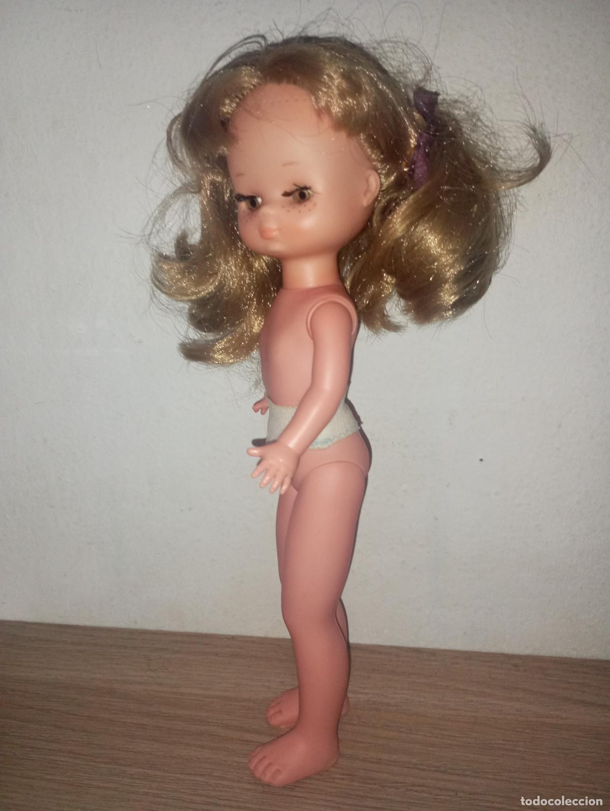 Mu&ntilde;ecas Lesly cl&aacute;sicas de colecci&oacute;n: Mu&ntilde;eca Lesly 10 pecas - Foto 9