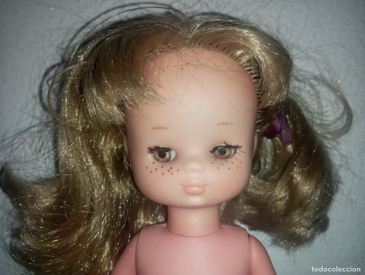 Mu&ntilde;ecas Lesly cl&aacute;sicas de colecci&oacute;n: Mu&ntilde;eca Lesly 10 pecas - Foto 1