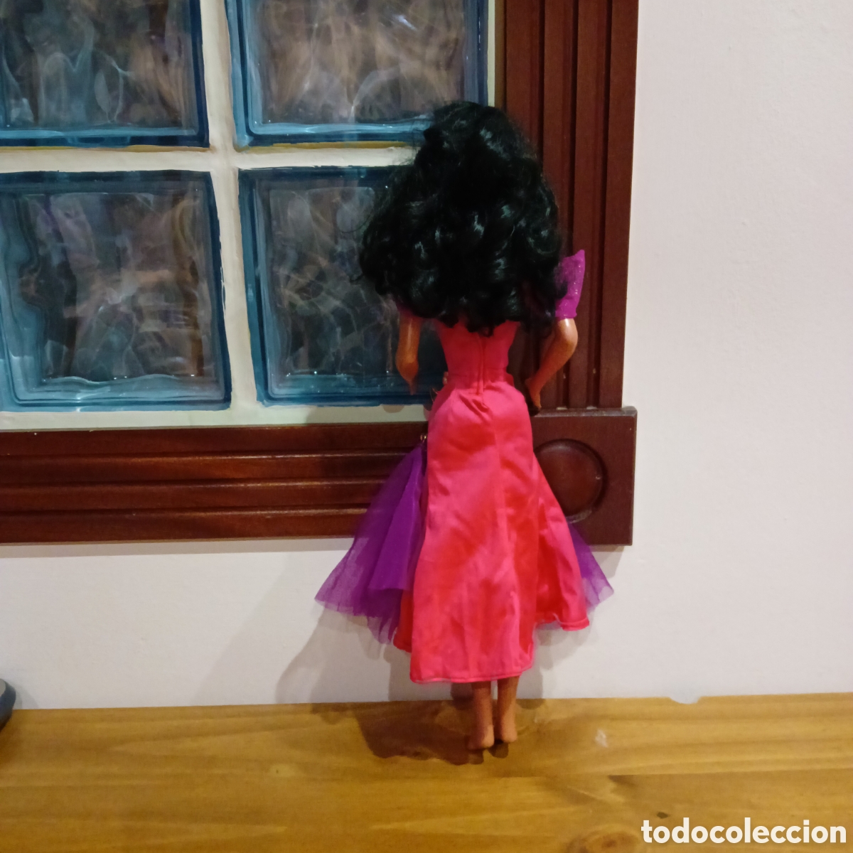 Mu&ntilde;ecas Lesly cl&aacute;sicas de colecci&oacute;n: Mu&ntilde;eca Esmeralda Disney - Foto 4