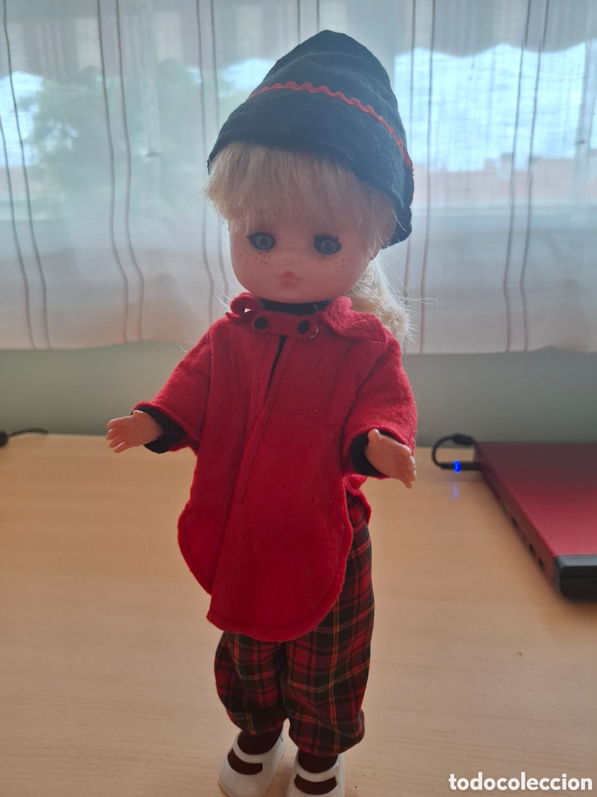 Mu&ntilde;ecas Lesly Cl&aacute;sicas de colecci&oacute;n: Mu&ntilde;eca Lesly de Famosa a&ntilde;o 1977