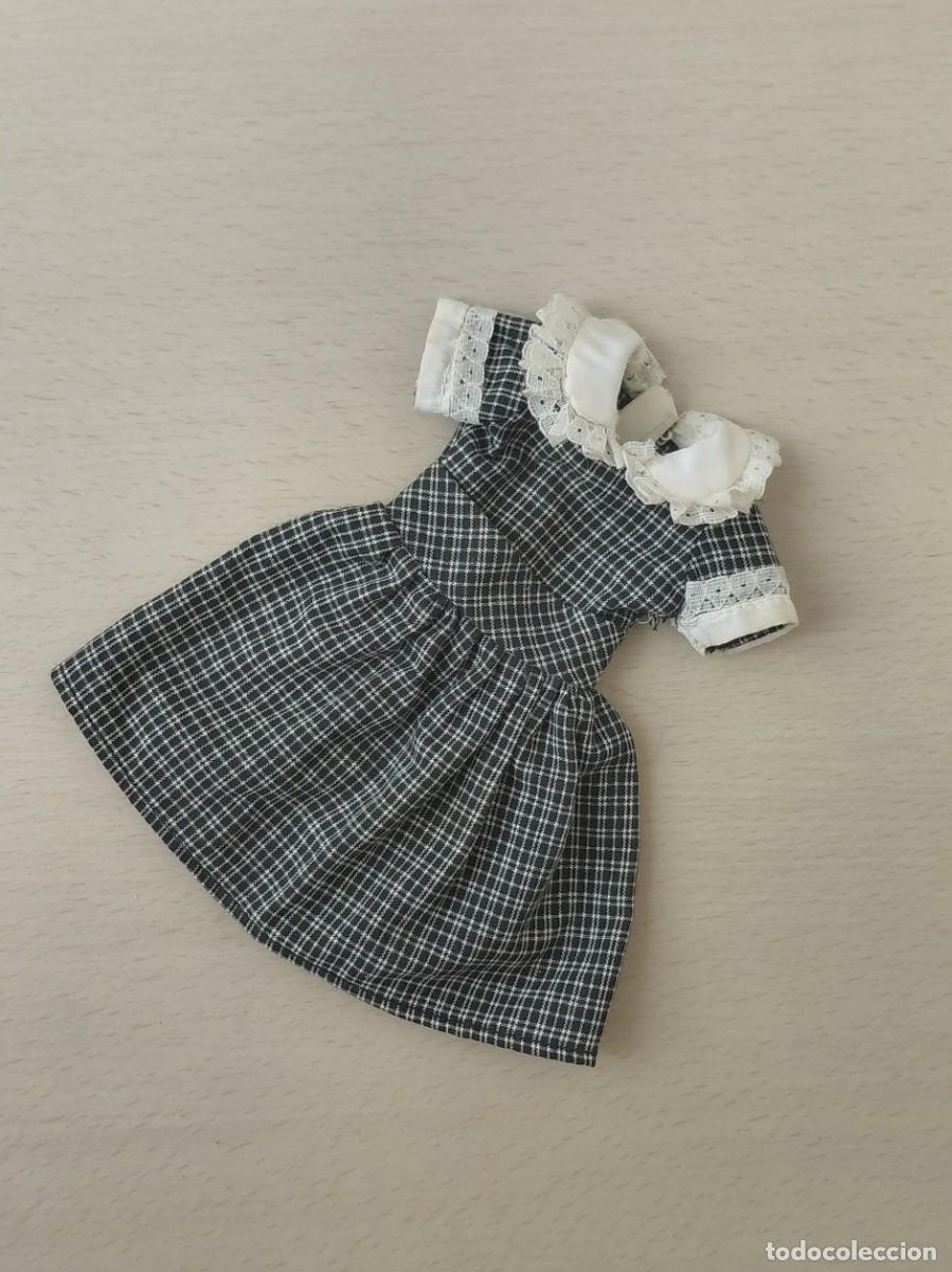 Mu&ntilde;ecas Lesly Cl&aacute;sicas de colecci&oacute;n: LESLY VESTIDO ROMANTICA