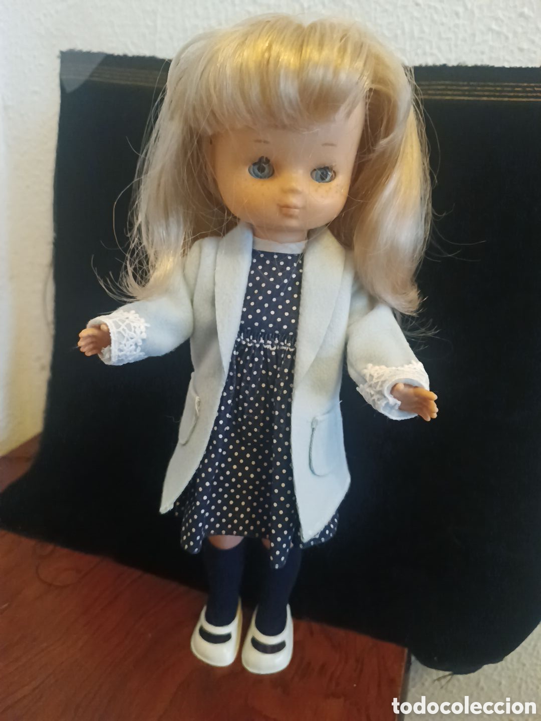 Mu&ntilde;ecas Lesly Cl&aacute;sicas de colecci&oacute;n: Mu&ntilde;eca Lesly de famosa