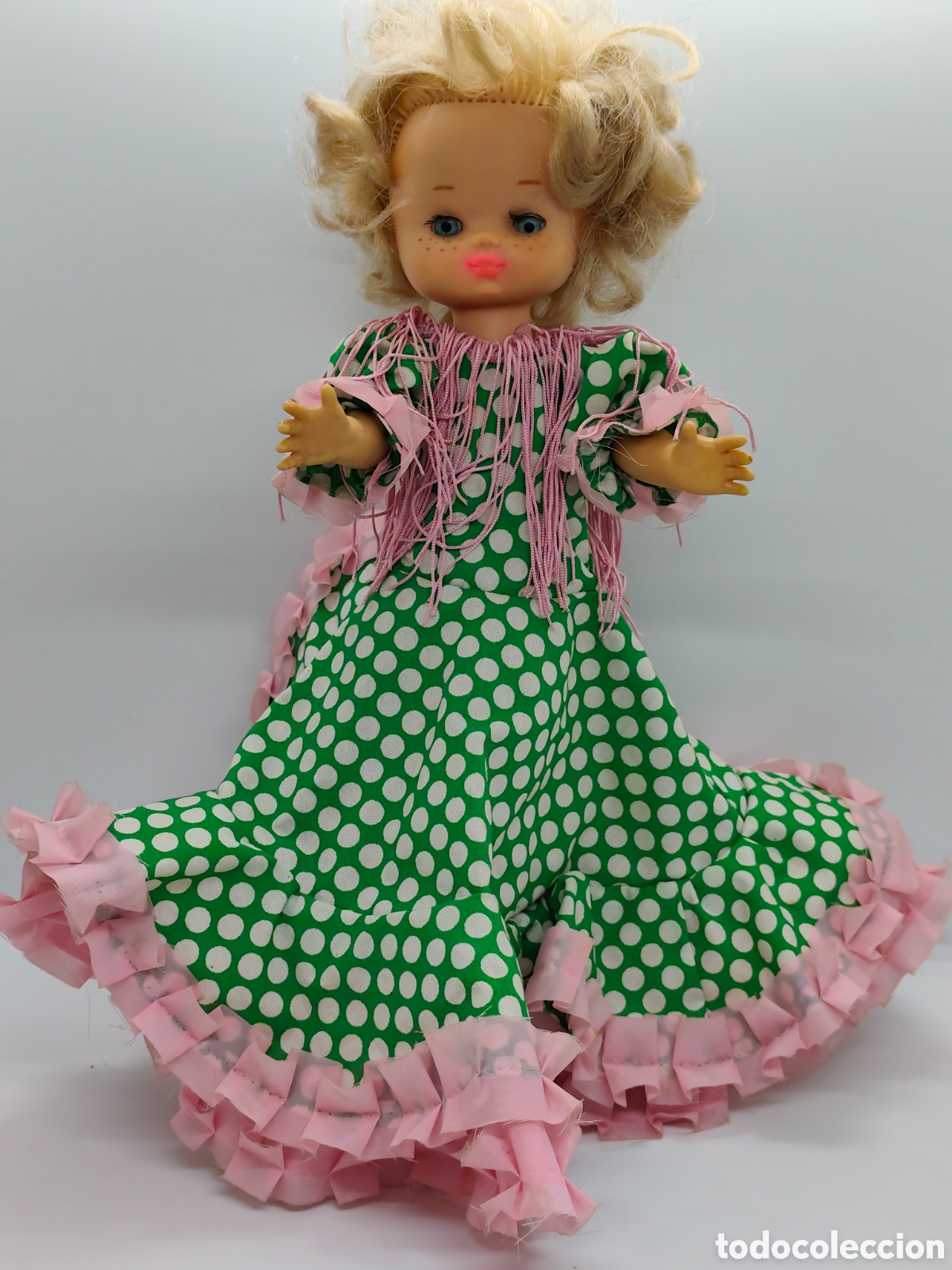 Mu&ntilde;ecas Lesly Cl&aacute;sicas de colecci&oacute;n: Preciosa Mu&ntilde;eca lesly antigua como est&aacute; en las fotos