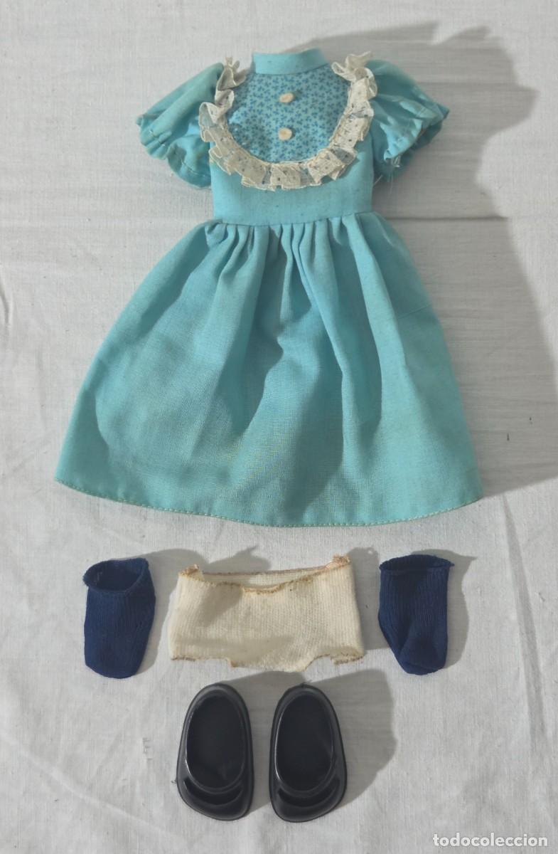 Mu&ntilde;ecas Lesly cl&aacute;sicas de colecci&oacute;n: Vestido de Lesly, conjunto cumplea&ntilde;os, 4 piezas