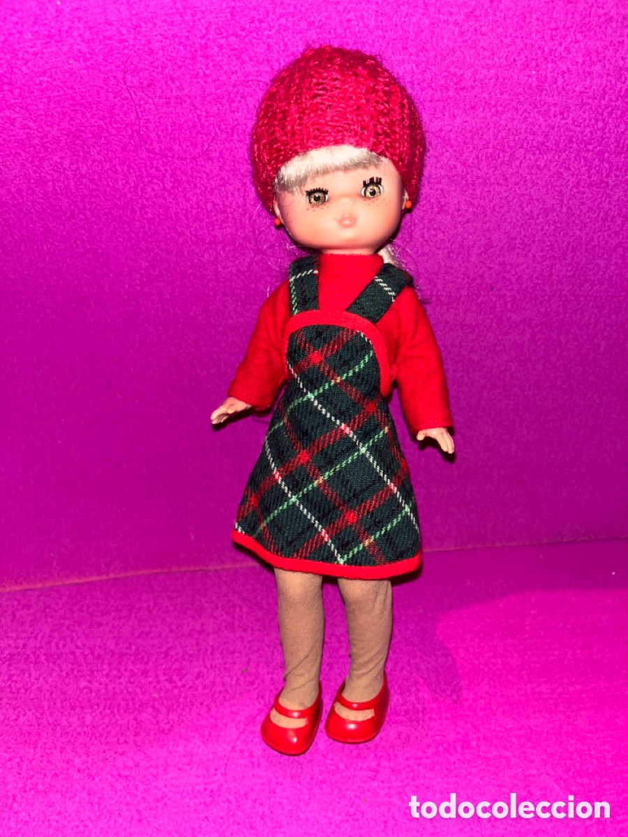 Mu&ntilde;ecas Lesly cl&aacute;sicas de colecci&oacute;n: Mu&ntilde;eca Antigua Lesly Famosa 70s