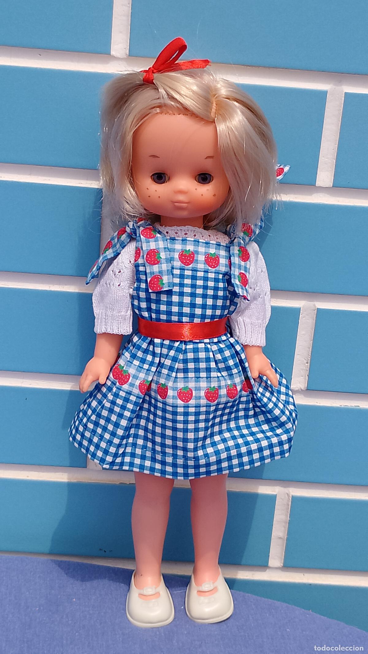 Mu&ntilde;ecas Lesly cl&aacute;sicas de colecci&oacute;n: Antigua mu&ntilde;eca Lesly de Famosa de los a&ntilde;os 70, hermana de Nancy