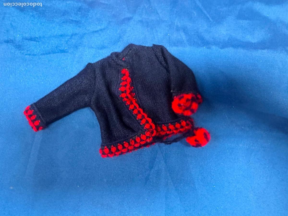 Mu&ntilde;ecas Lesly cl&aacute;sicas de colecci&oacute;n: CHAQUETA LESLY DE FAMOSA