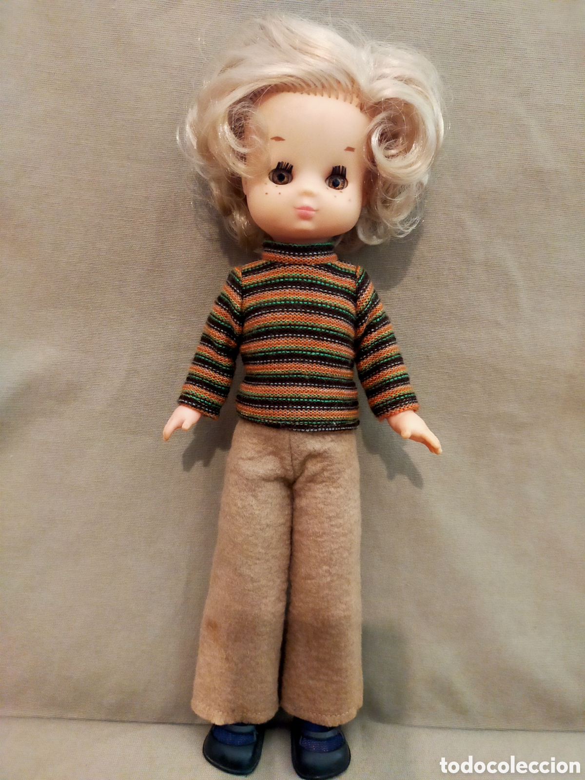 Mu&ntilde;ecas Lesly cl&aacute;sicas de colecci&oacute;n: Mu&ntilde;eca Lesly de Famosa