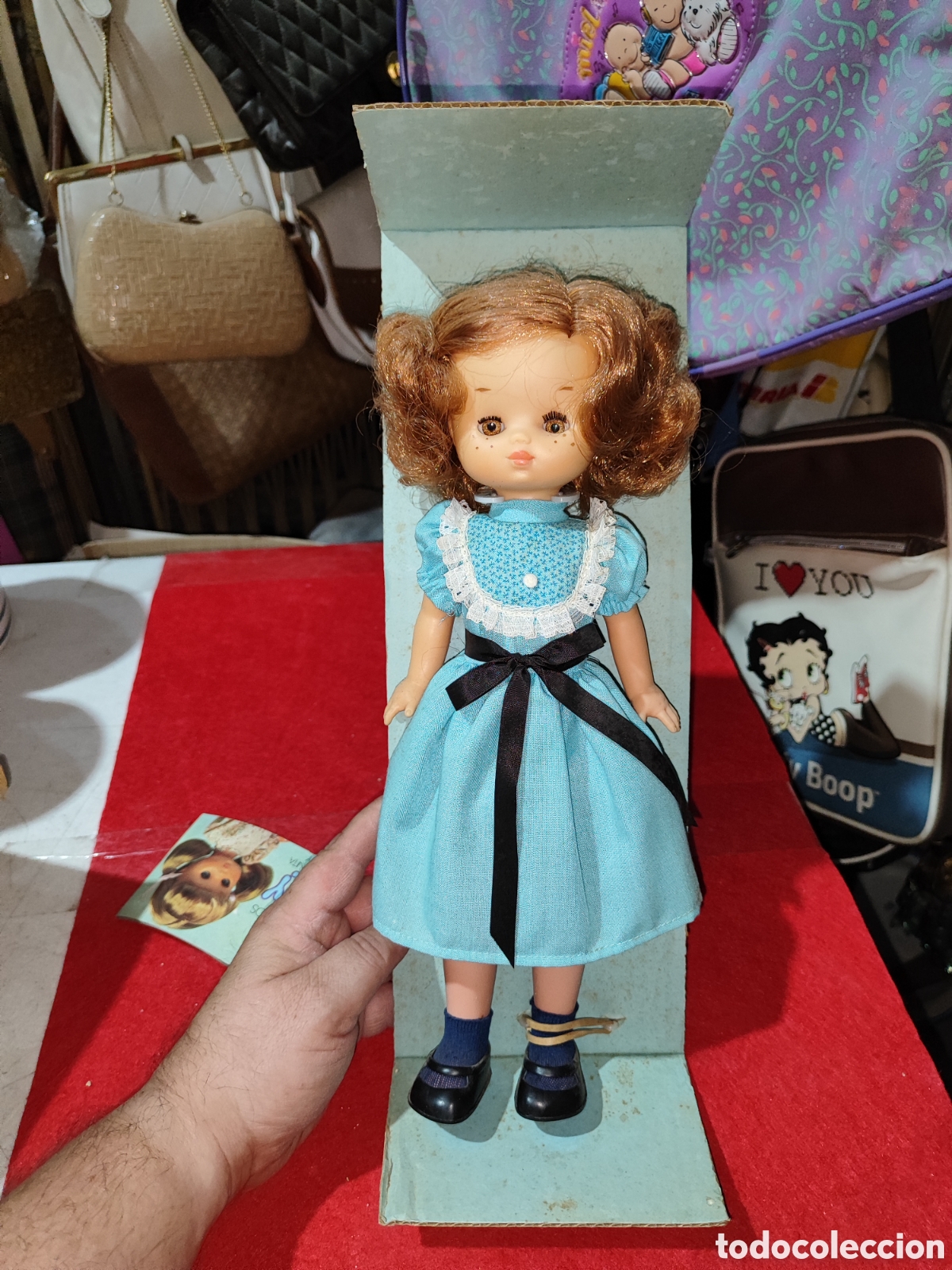 Mu&ntilde;ecas Lesly cl&aacute;sicas de colecci&oacute;n: Nunca jugada Lesly 4 pecas en caja original Pelirroja