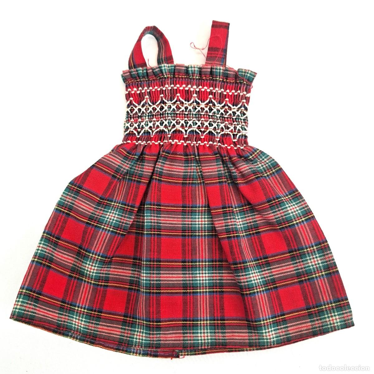 Mu&ntilde;ecas Lesly cl&aacute;sicas de colecci&oacute;n: VESTIDO ESCOC&Eacute;S DE MU&Ntilde;ECA LESLY DE FAMOSA.