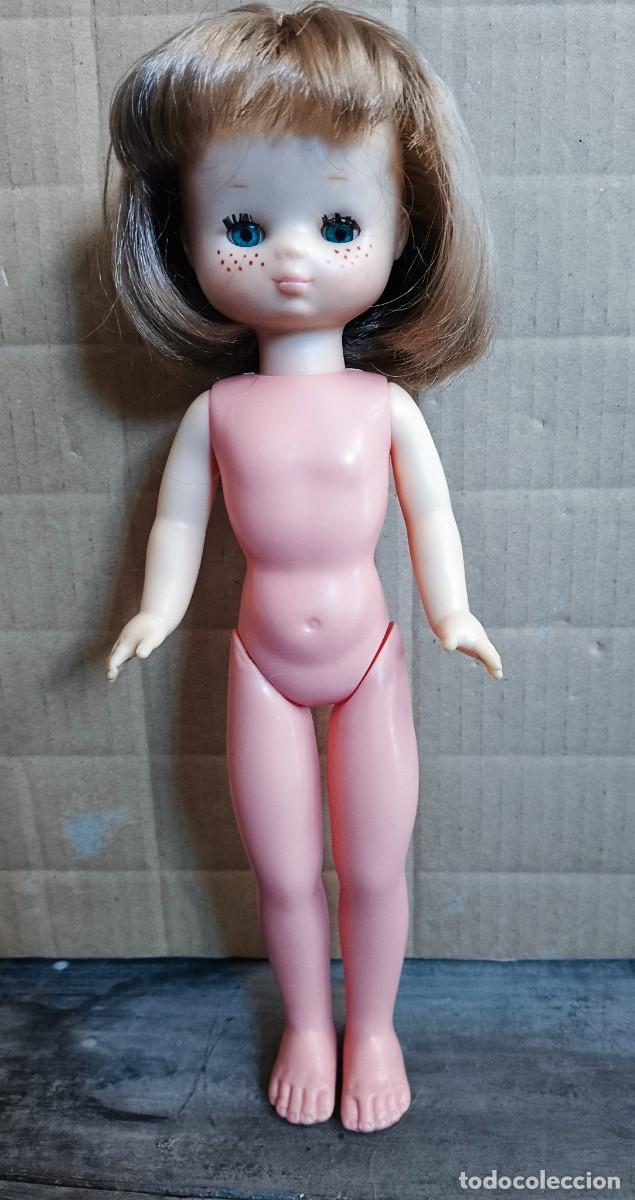 Mu&ntilde;ecas Lesly cl&aacute;sicas de colecci&oacute;n: Mu&ntilde;eca Lesly pelo corto 10 pecas