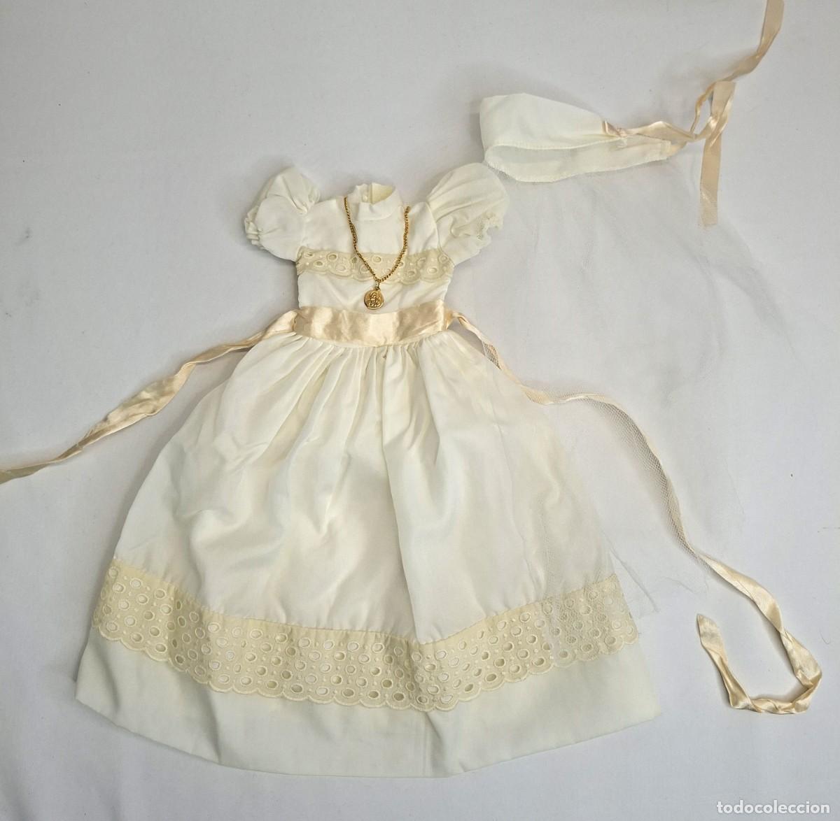 Poup&eacute;es Lesly de Famosa: VESTIDO COMUNION MU&Ntilde;ECA LESLY DE FAMOSA.