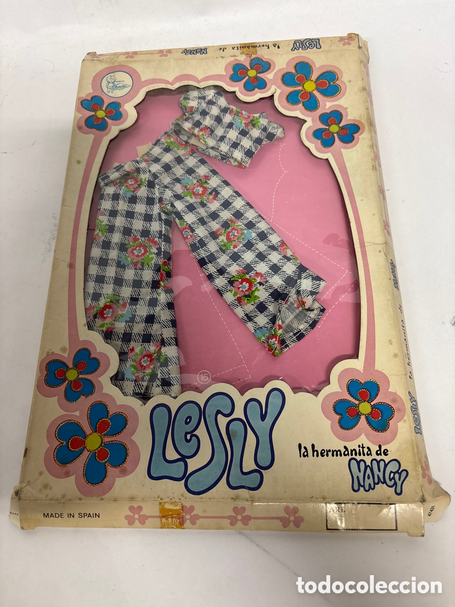 Mu&ntilde;ecas Lesly cl&aacute;sicas de colecci&oacute;n: Conjunto en caja de Lesly Famosa buen estado, no tiene cat&aacute;logo