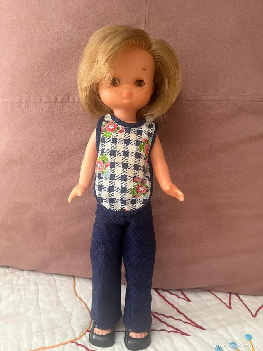 Mu&ntilde;ecas Lesly cl&aacute;sicas de colecci&oacute;n: ANTIGUA Y PRECIOSA LESLY CON SU CONJUNTO ORIGINAL