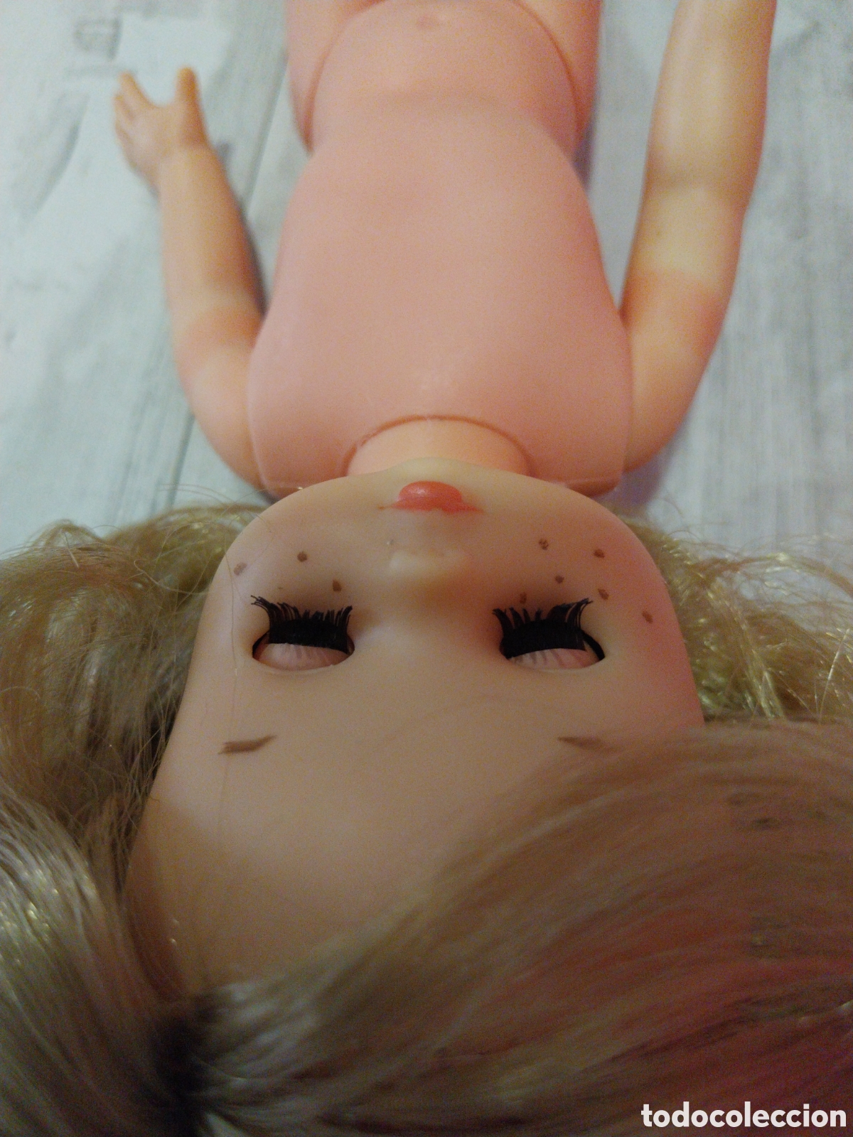 Mu&ntilde;ecas Lesly cl&aacute;sicas de colecci&oacute;n: Mu&ntilde;eca Lesly de Famosa - Foto 6