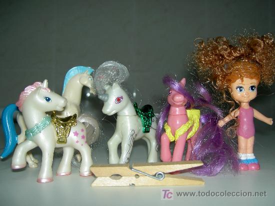 Mu&ntilde;ecas modernas: Lote de caballos y mu&ntilde;eca , juguetes - Foto 3