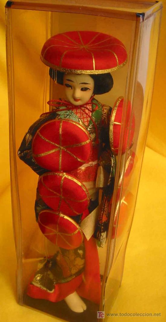 Mu&ntilde;ecas modernas: en su caja - Foto 7