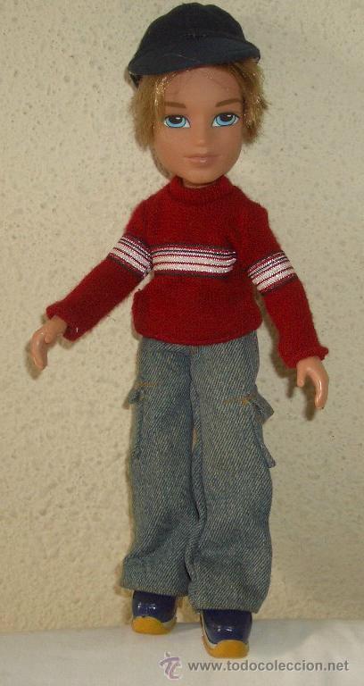 Mu&ntilde;ecas modernas: MU&Ntilde;ECO BRATZ,CON ROPA ORIGINAL - Foto 1