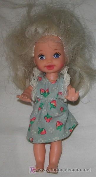Mu&ntilde;ecas modernas: PEQUE&Ntilde;A MU&Ntilde;ECA DE MATTEL, DE 1994, POSIBLEMENTE - Foto 1