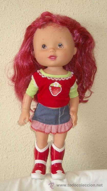 Mu&ntilde;ecas modernas: MU&Ntilde;ECA TARTA DE FRESA DE 40 CMS - Foto 1