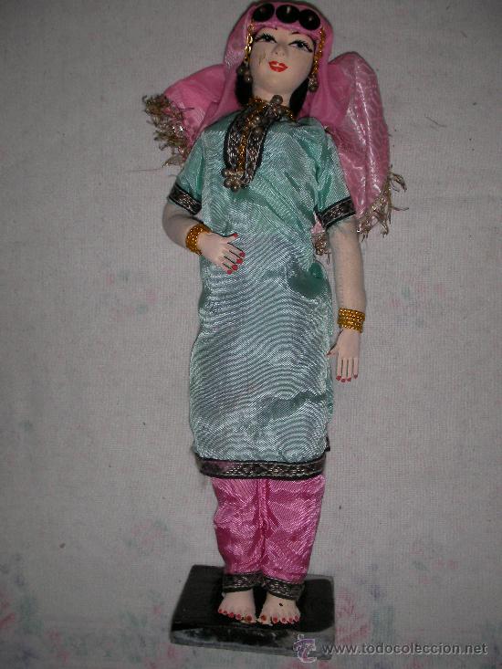Mu&ntilde;ecas modernas: ANTIGUA MU&Ntilde;ECA INDIA 2 - Foto 1