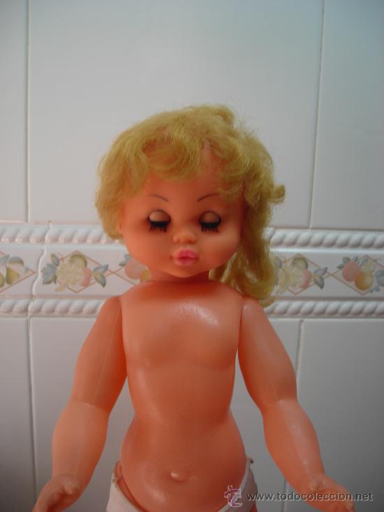 Mu&ntilde;ecas modernas: MU&Ntilde;ECA SIN MARCA.57 CM. - Foto 1