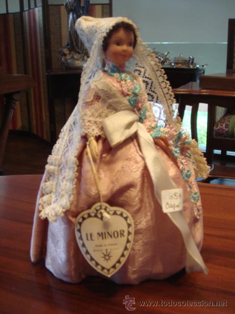 Mu&ntilde;ecas modernas: MU&Ntilde;ECA CON TRAJE REGIONAL -LE MINOIR - Foto 1
